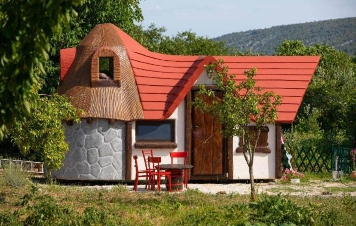 Krka Fairytale Little Castle Hotel สกราดิน ภายนอก รูปภาพ