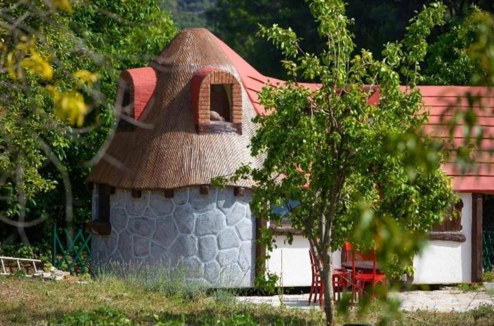 Krka Fairytale Little Castle Hotel สกราดิน ภายนอก รูปภาพ